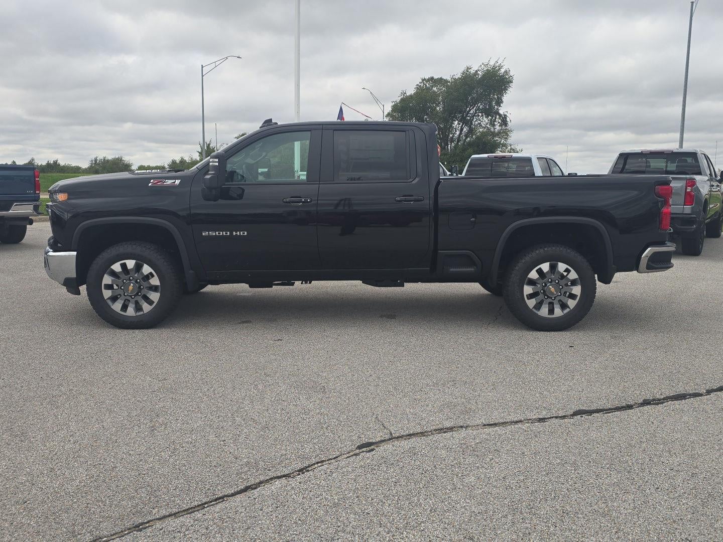 2026 Chevrolet Silverado 2500 HD LT - Photo 8