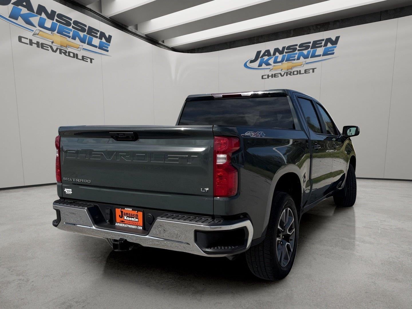 2025 Chevrolet Silverado 1500 LT