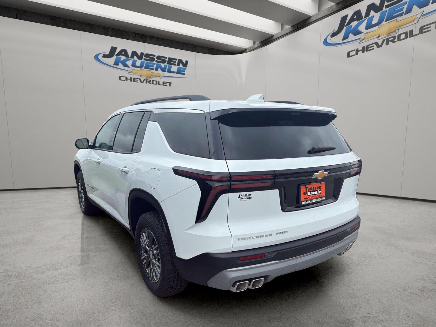 2026 Chevrolet Traverse AWD LT