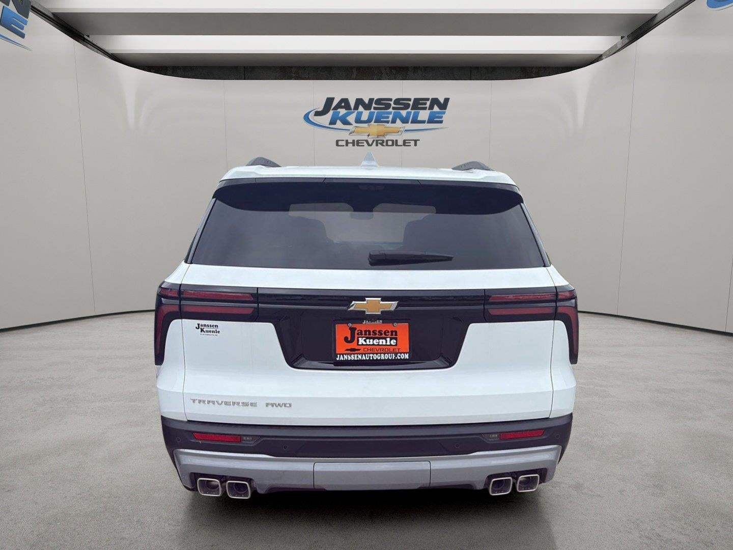 2026 Chevrolet Traverse AWD LT