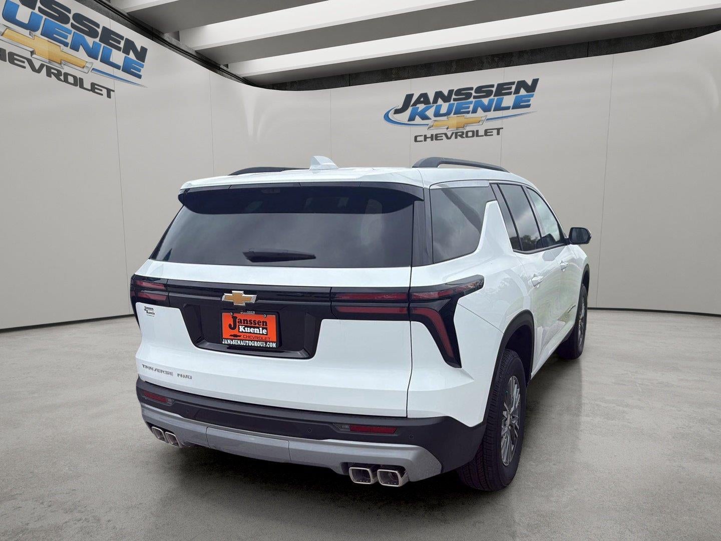 2026 Chevrolet Traverse AWD LT
