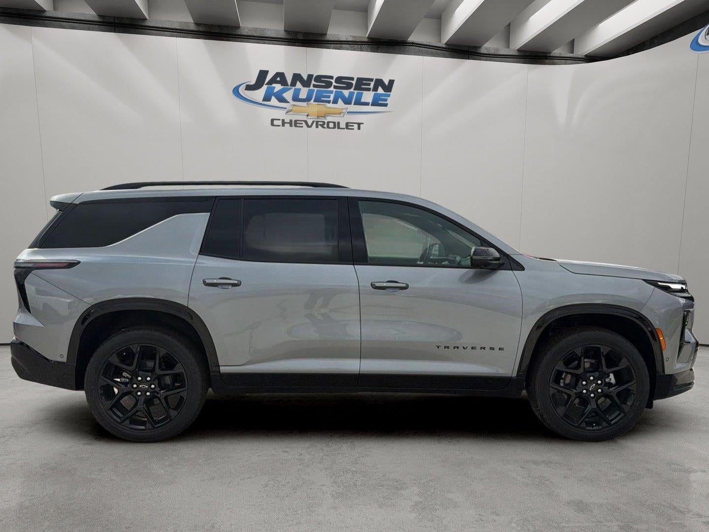 2026 Chevrolet Traverse AWD RS