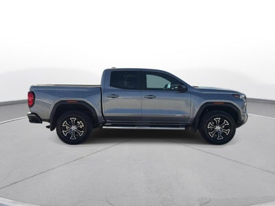 2025 GMC Canyon 4WD AT4