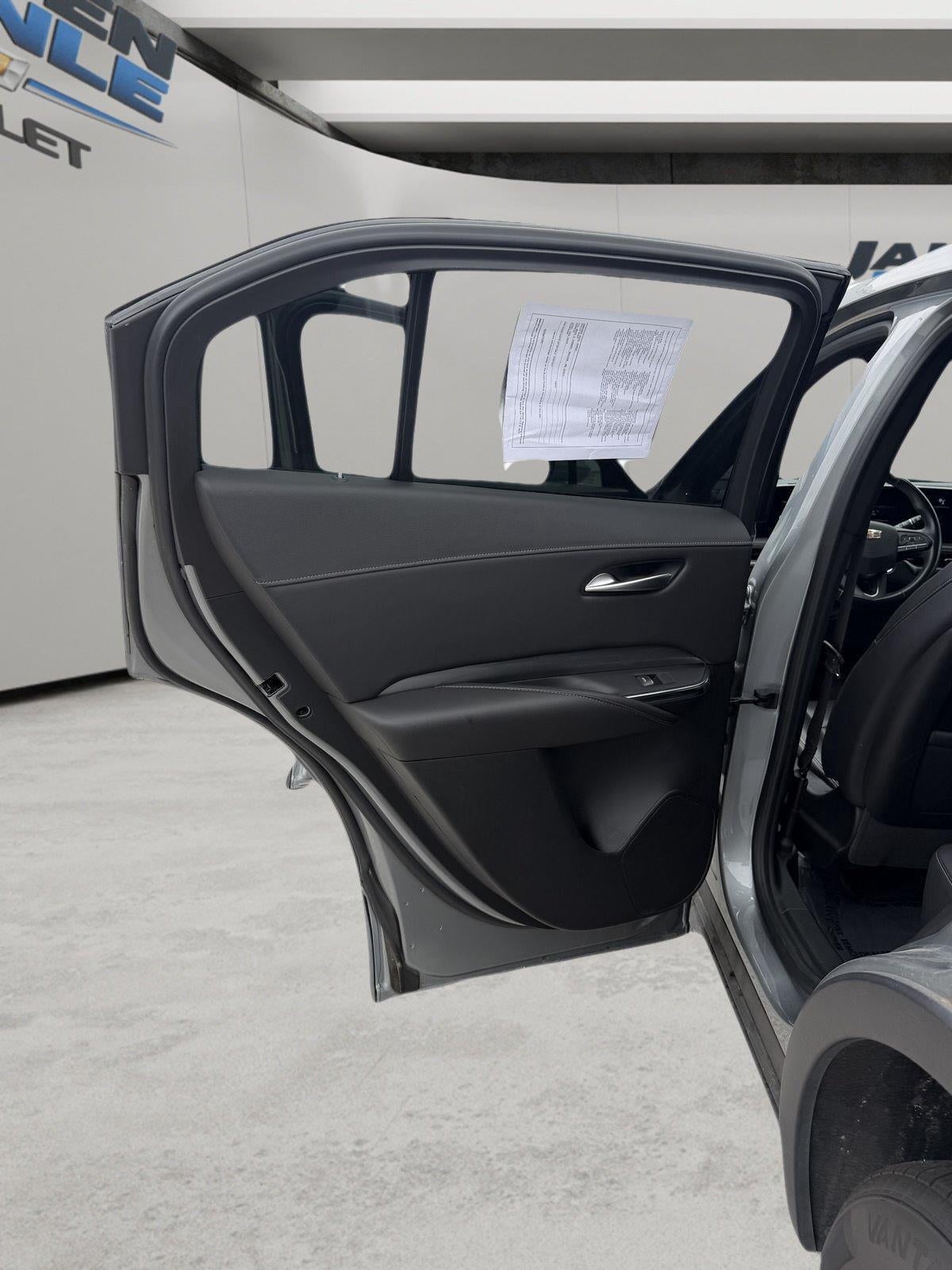 2024 Cadillac XT4 AWD Premium Luxury