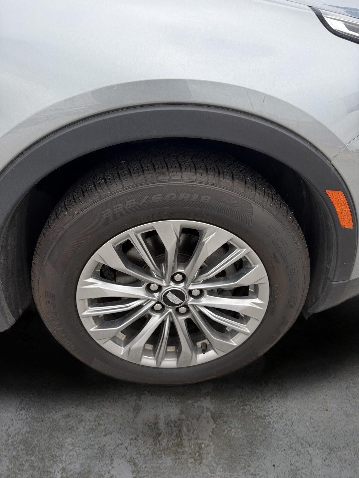 2024 Cadillac XT4 AWD Premium Luxury