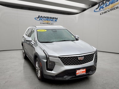 2024 Cadillac XT4 AWD Premium Luxury