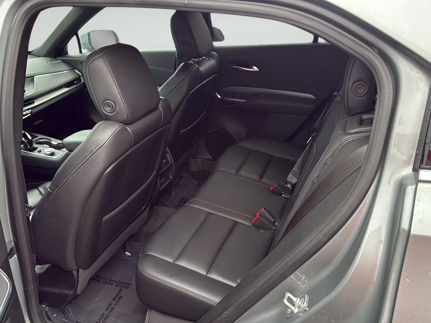 2024 Cadillac XT4 AWD Premium Luxury