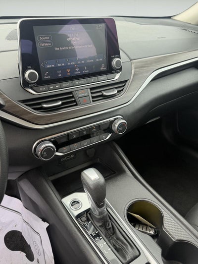2025 Nissan Altima SV