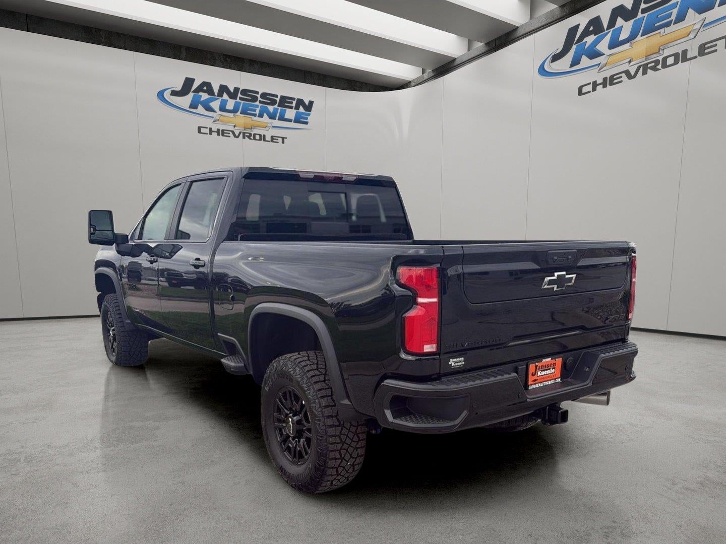 2026 Chevrolet Silverado 2500HD ZR2