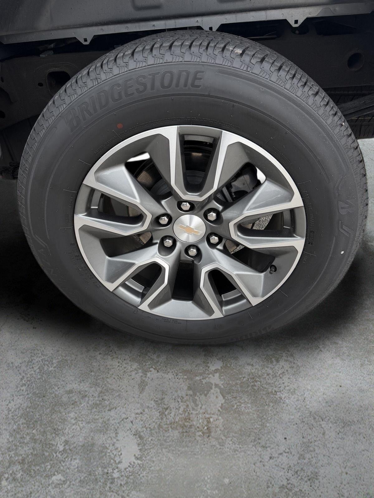 2024 Chevrolet Silverado 1500 LT