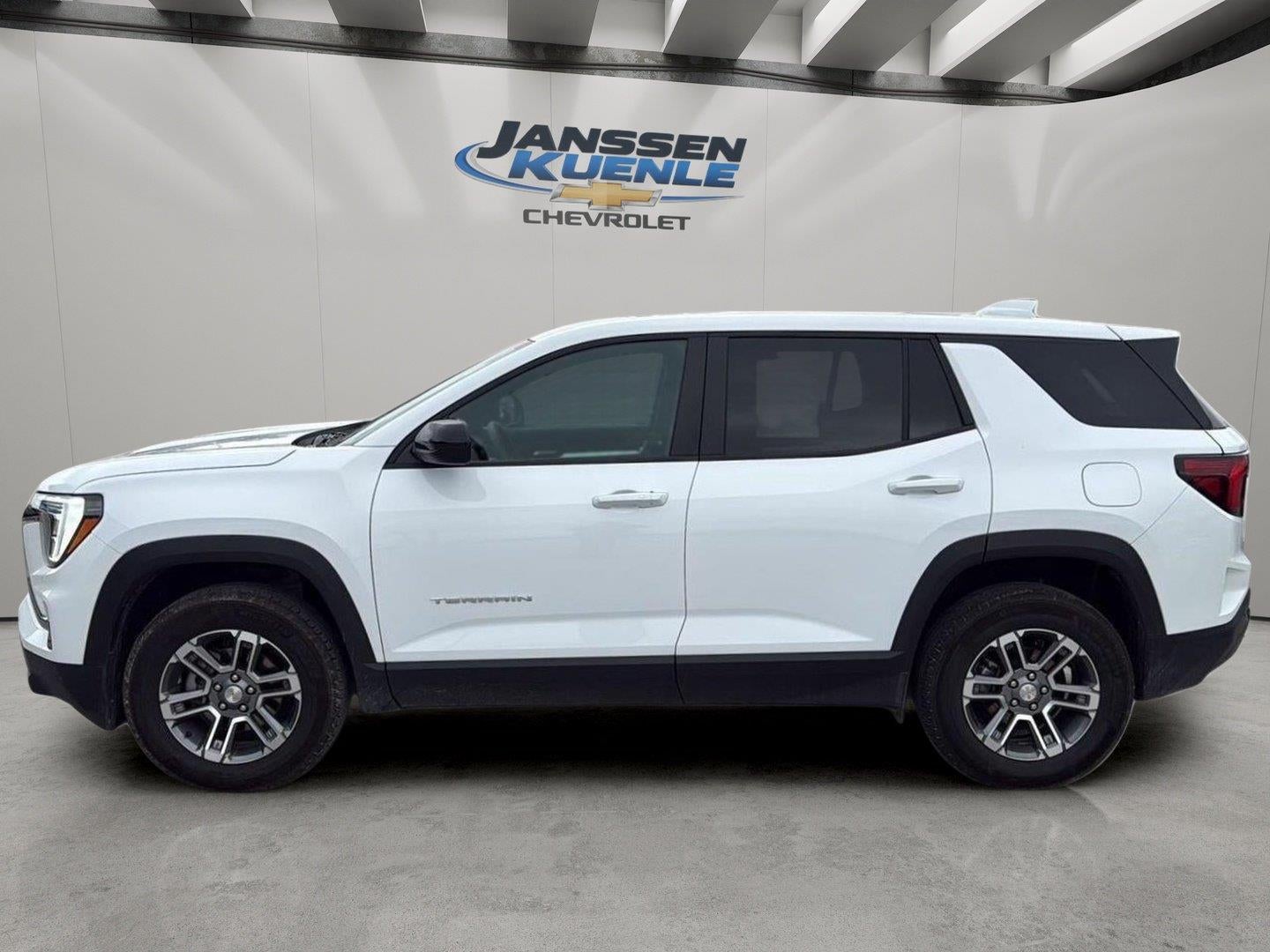 2026 GMC Terrain FWD Elevation