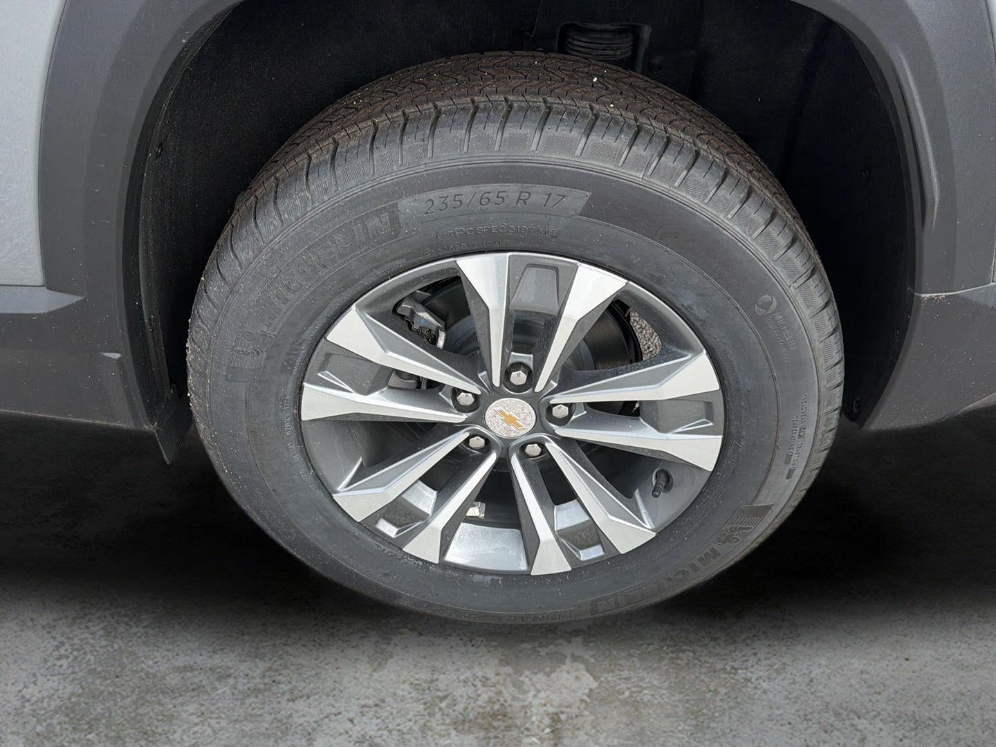 2027 Chevrolet Equinox AWD LT